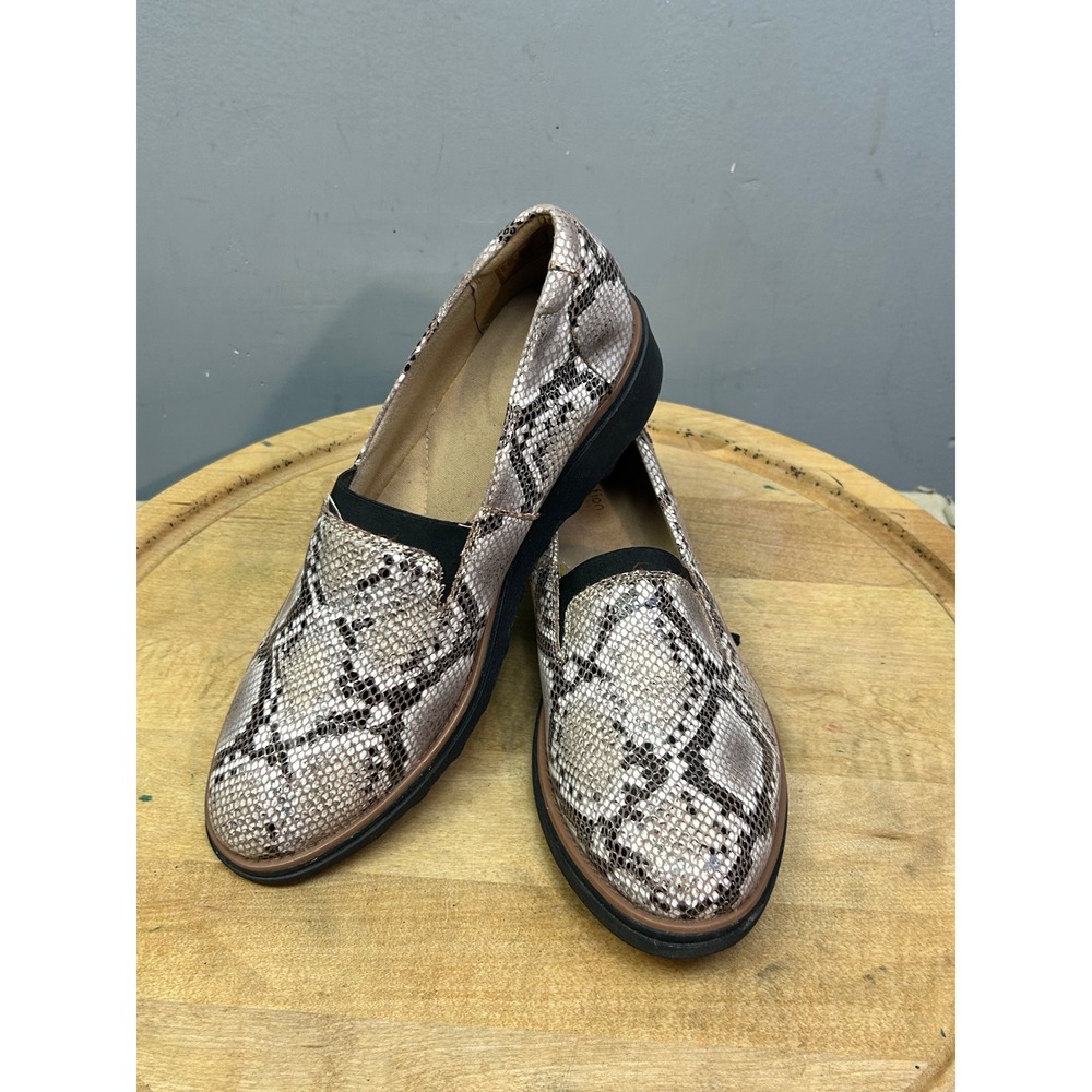 Clarks Loafers Womens 8.5 Grey Snakeskin Sharon Dolly Ultimate Comfort Platform
